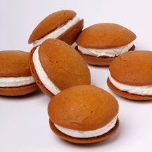 Load image into Gallery viewer, Whoopie Pie 4-Pack- Classic and Pumpkin Spice