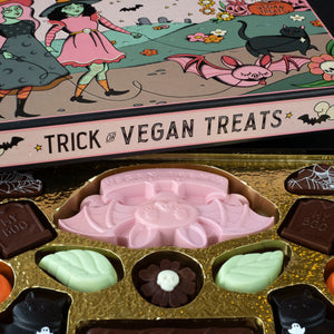 Best Fiends Chocolate Box! Witches, cats and bats!